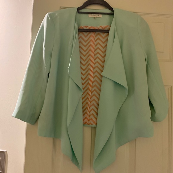 Mint blazer. Never been worn! - Picture 2 of 6